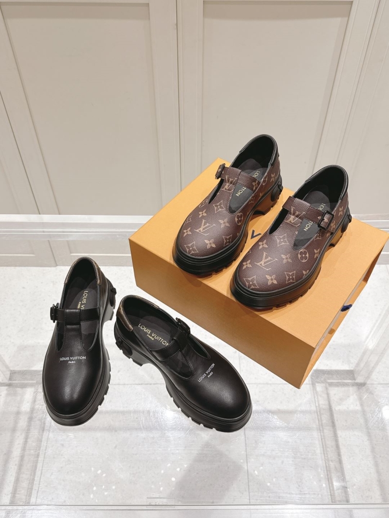 l0vis Vvtt0n loafers